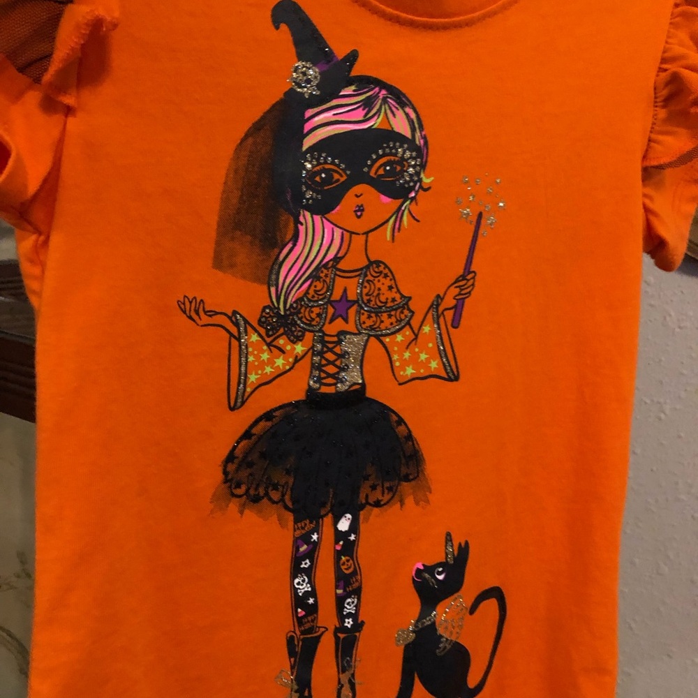 Super Cute Halloween Tee - Picture 2 of 6